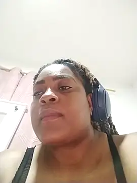 Snapshot of GoddessCarrie chatting on 10-22-25, 02:00 GoddessCarrie online show from 10-22-25, 02:00