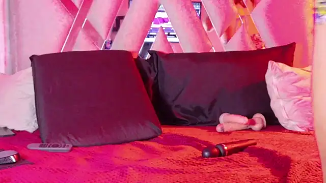 natacha  black  online show from 11-23-25, 08:24