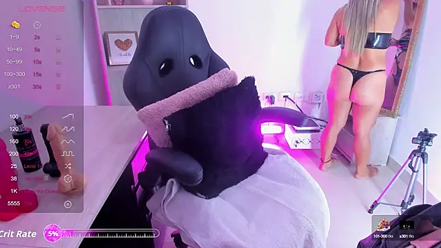 Evangeline johns online show from 10-06-25, 08:09