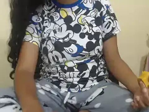 Nolimtslove online show from 10-25-25, 02:50