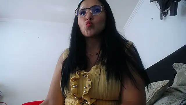 Snapshot of princehermosa44 chatting on 07-06-26, 07:38 princehermosa44 online show from 07-06-26, 07:38