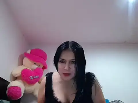 Snapshot of princehermosa44 chatting on 02-26-25, 03:10 princehermosa44 online show from 02-26-25, 03:10