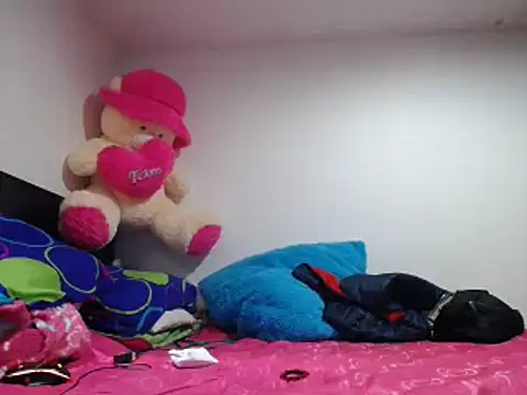 Snapshot of princehermosa44 chatting on 02-20-25, 06:57 princehermosa44 online show from 02-20-25, 06:57