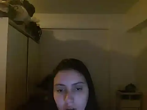 Snapshot of xBubblyBarbiexx chatting on 09-10-25, 03:05 xBubblyBarbiexx online show from 09-10-25, 03:05