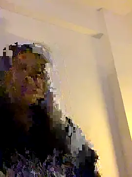 Snapshot of xBubblyBarbiexx chatting on 10-21-25, 03:06 xBubblyBarbiexx online show from 10-21-25, 03:06