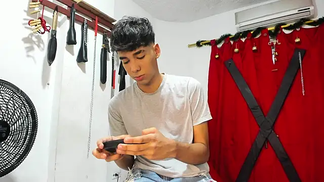 Harry LatinBoy online show from 12-08-24, 07:54