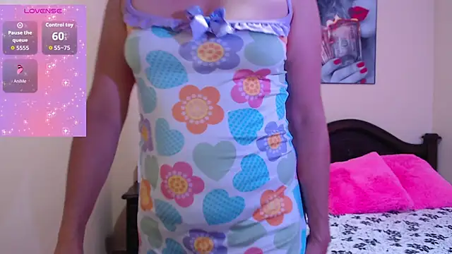 sara florez1 online show from 10-24-25, 11:09