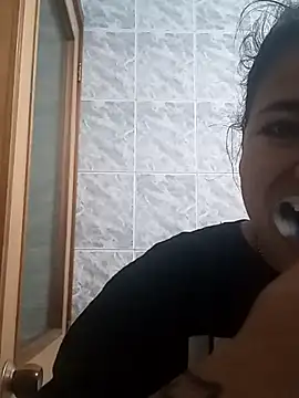 Naomy veracruz  online show from 02-27-26, 10:15