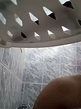 Naomy veracruz  online show from 03-29-26, 10:06