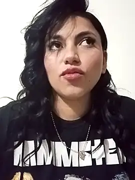 Naomy veracruz  online show from 11-10-25, 01:54