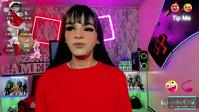 Alessa mullen online show from 12-16-25, 03:33