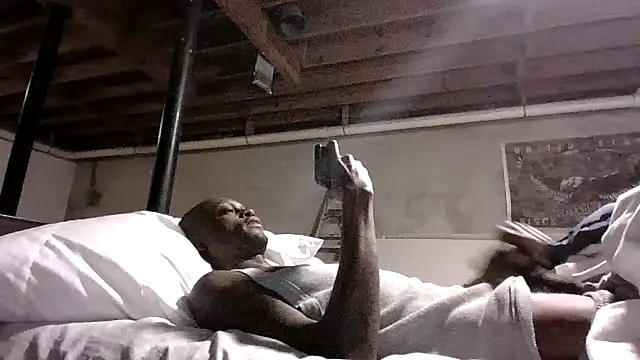 KinGKane84 online show from 12-10-24, 07:43