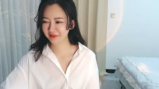 zoe-keke online show from 12-28-24, 02:10