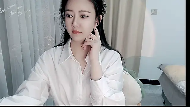 zoe-keke online show from 03-08-25, 11:05