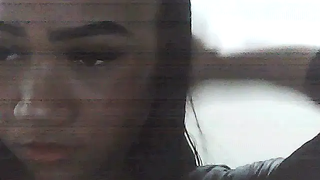 Snapshot of Fariana01 chatting on 05-03-26, 10:57 Fariana01 online show from 05-03-26, 10:57