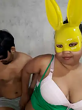 Snapshot of Masha_123 chatting on 02-07-25, 04:06 Masha 123 online show from 02-07-25, 04:06