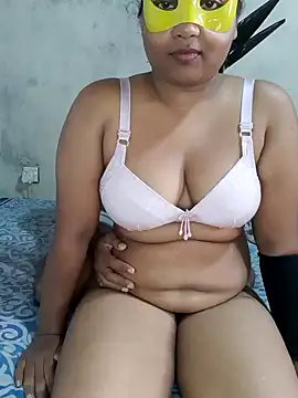 Snapshot of Masha_123 chatting on 02-20-25, 04:07 Masha 123 online show from 02-20-25, 04:07