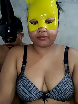 Snapshot of Masha_123 chatting on 02-19-25, 04:34 Masha 123 online show from 02-19-25, 04:34