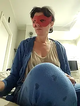 Vagabondainnamorata online show from 12-04-25, 04:33