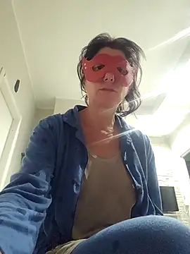 Vagabondainnamorata online show from 11-30-25, 03:40