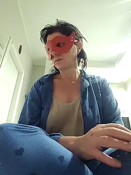 Vagabondainnamorata online show from 12-02-25, 03:52