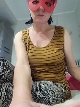 Vagabondainnamorata online show from 11-19-25, 03:45