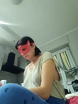 Vagabondainnamorata online show from 10-25-25, 05:35