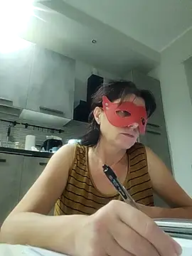 Vagabondainnamorata online show from 11-22-25, 04:17