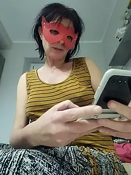 Vagabondainnamorata online show from 11-11-25, 05:08