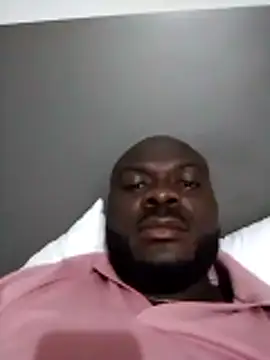 Snapshot of Suckmehar chatting on 12-20-25, 06:05 Suckmehar online show from 12-20-25, 06:05