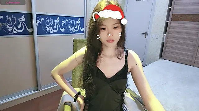 jiujiu86 online show from 12-25-24, 01:51