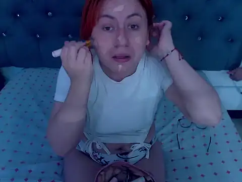 Snapshot of XxMiaSexxyHotxX chatting on 09-12-25, 02:17 XxMiaSexxyHotxX online show from 09-12-25, 02:17