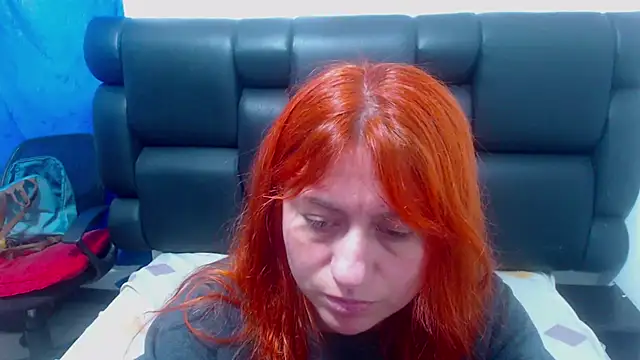 Snapshot of XxMiaSexxyHotxX chatting on 09-30-25, 02:34 XxMiaSexxyHotxX online show from 09-30-25, 02:34