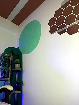 LollaByer online show from 11-13-25, 09:08