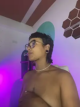 LollaByer online show from 11-06-25, 09:08