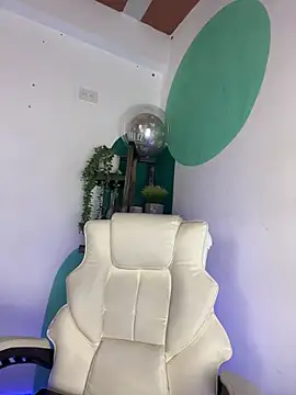 LollaByer online show from 04-03-26, 09:10