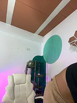 LollaByer online show from 09-11-25, 09:04