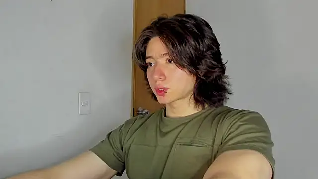 AngelBennet  online show from 11-19-25, 12:43