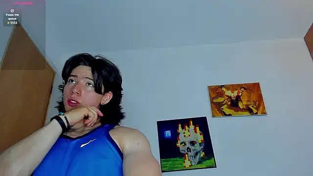 AngelBennet  online show from 02-11-26, 09:47