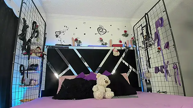 thedream girls online show from 11-15-25, 12:09