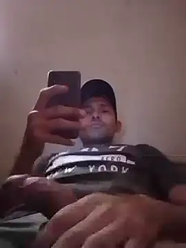 Fer-nand online show from 01-18-25, 03:05