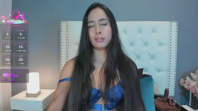 Julia Martinez  online show from 09-16-25, 11:44