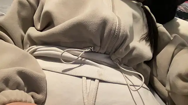 BrunetteBarbieUK online show from 12-16-24, 01:32