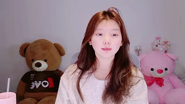 yangyang-1115 online show from 03-04-26, 12:57