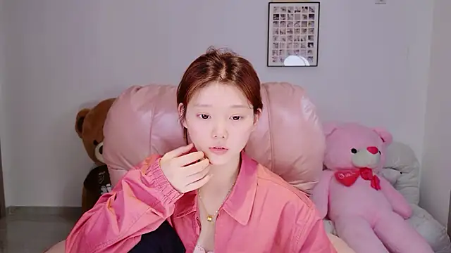 yangyang-1115 online show from 04-13-26, 02:21