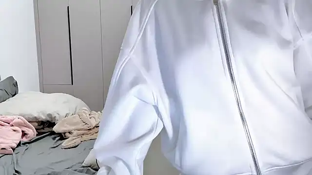 yangyang-1115 online show from 10-13-25, 05:09