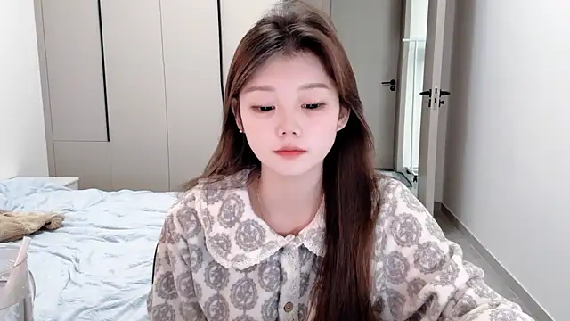 yangyang-1115 online show from 10-22-25, 05:07