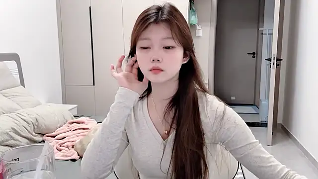 yangyang-1115 online show from 09-30-25, 05:35