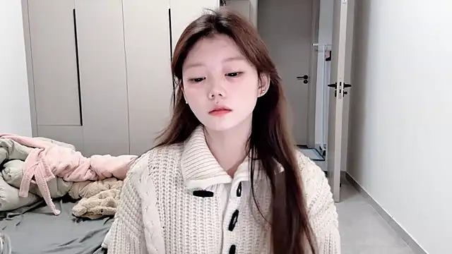 yangyang-1115 online show from 10-12-25, 05:31