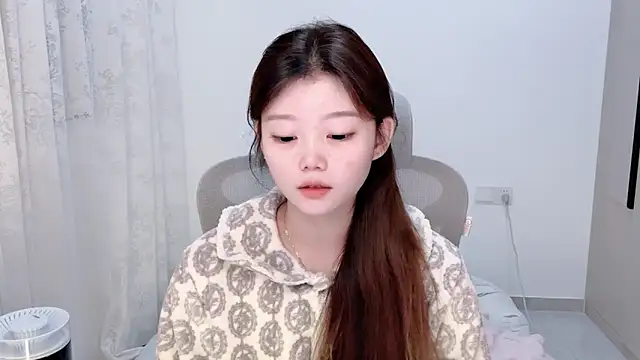 yangyang-1115 online show from 11-08-25, 04:38